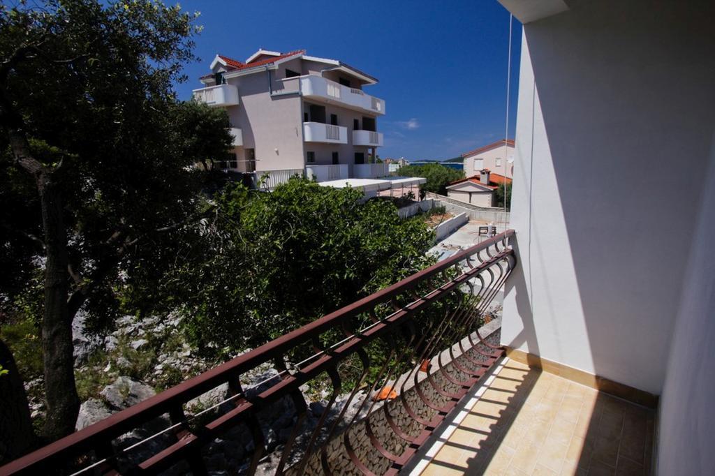 Apartments And Rooms Porto Ražanj 객실 사진