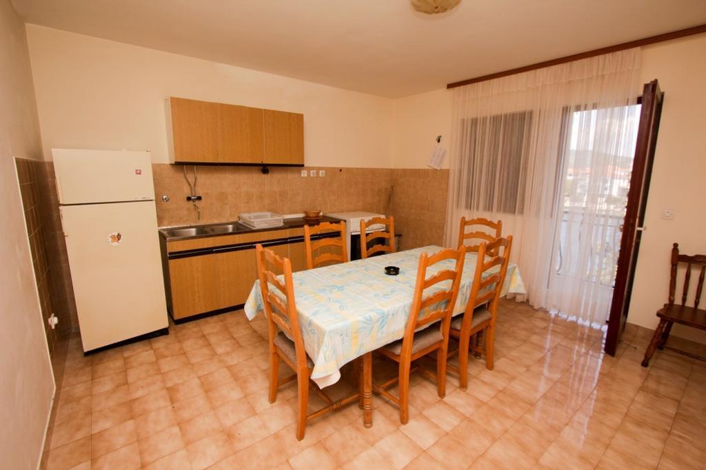 Apartments And Rooms Porto Ražanj 객실 사진