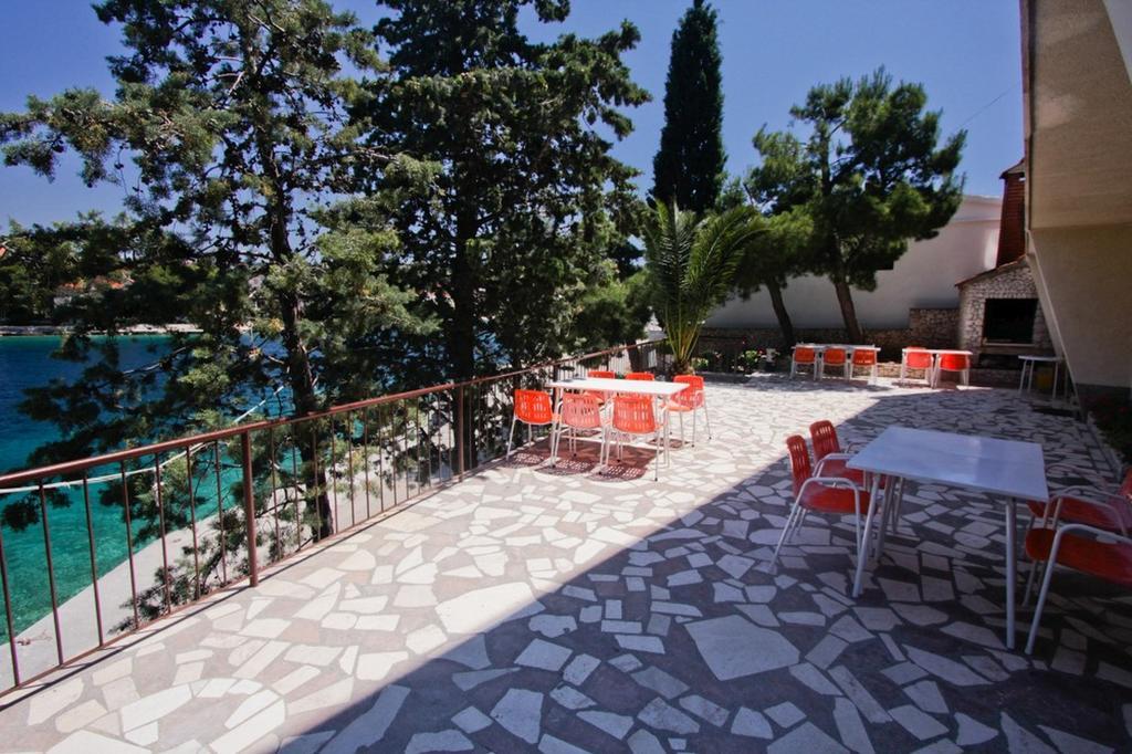 Apartments And Rooms Porto Ražanj 외부 사진