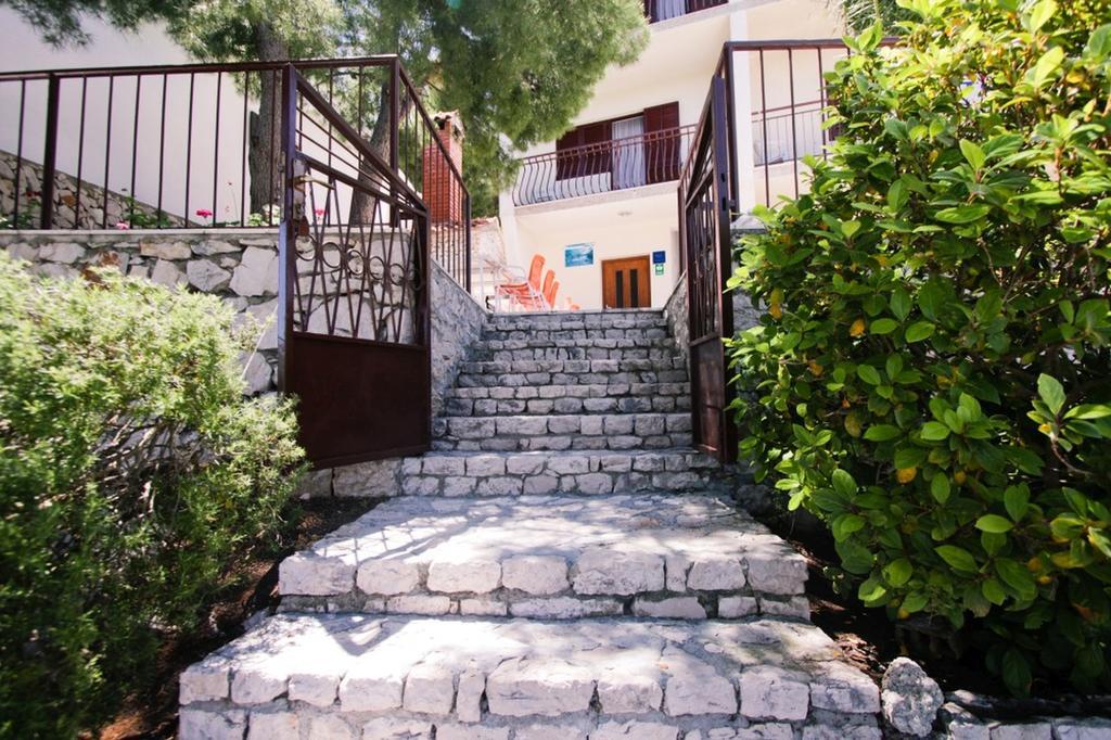 Apartments And Rooms Porto Ražanj 외부 사진